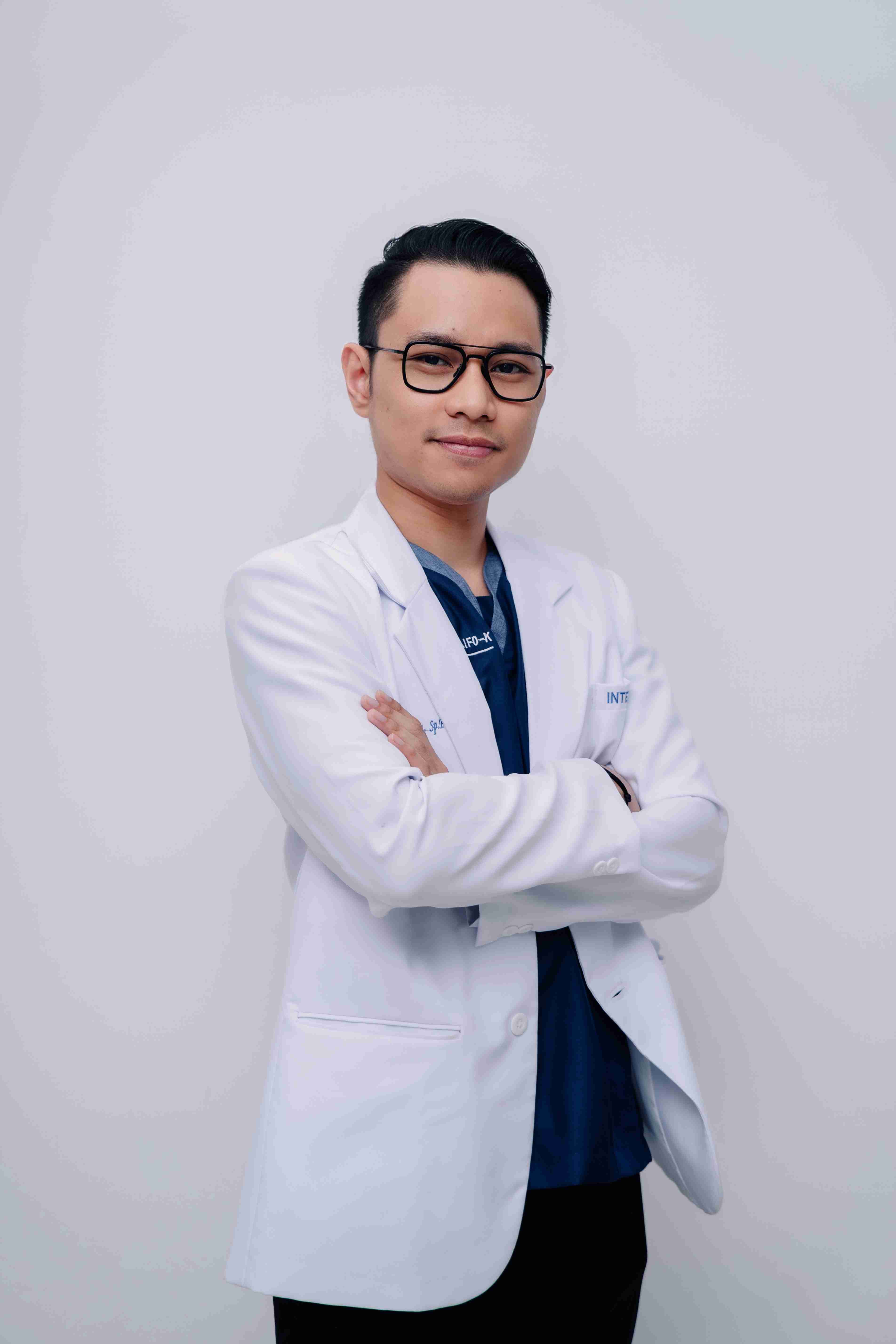 dr. Januar Richard, Sp.PD